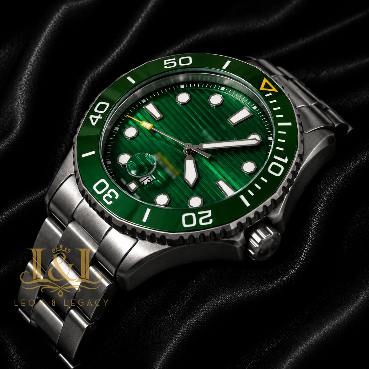 All Silver Watch with Green Dial & Bezel1 copy TAG Heuer Aquaracer Automatic Replica Watch WBP5116.BA0013
