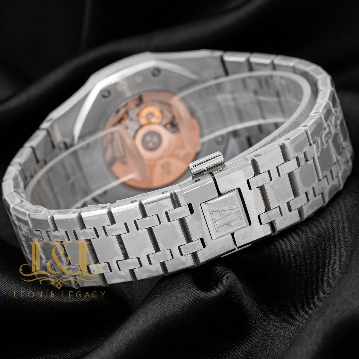 Blue Dial Silver Chain Watch
