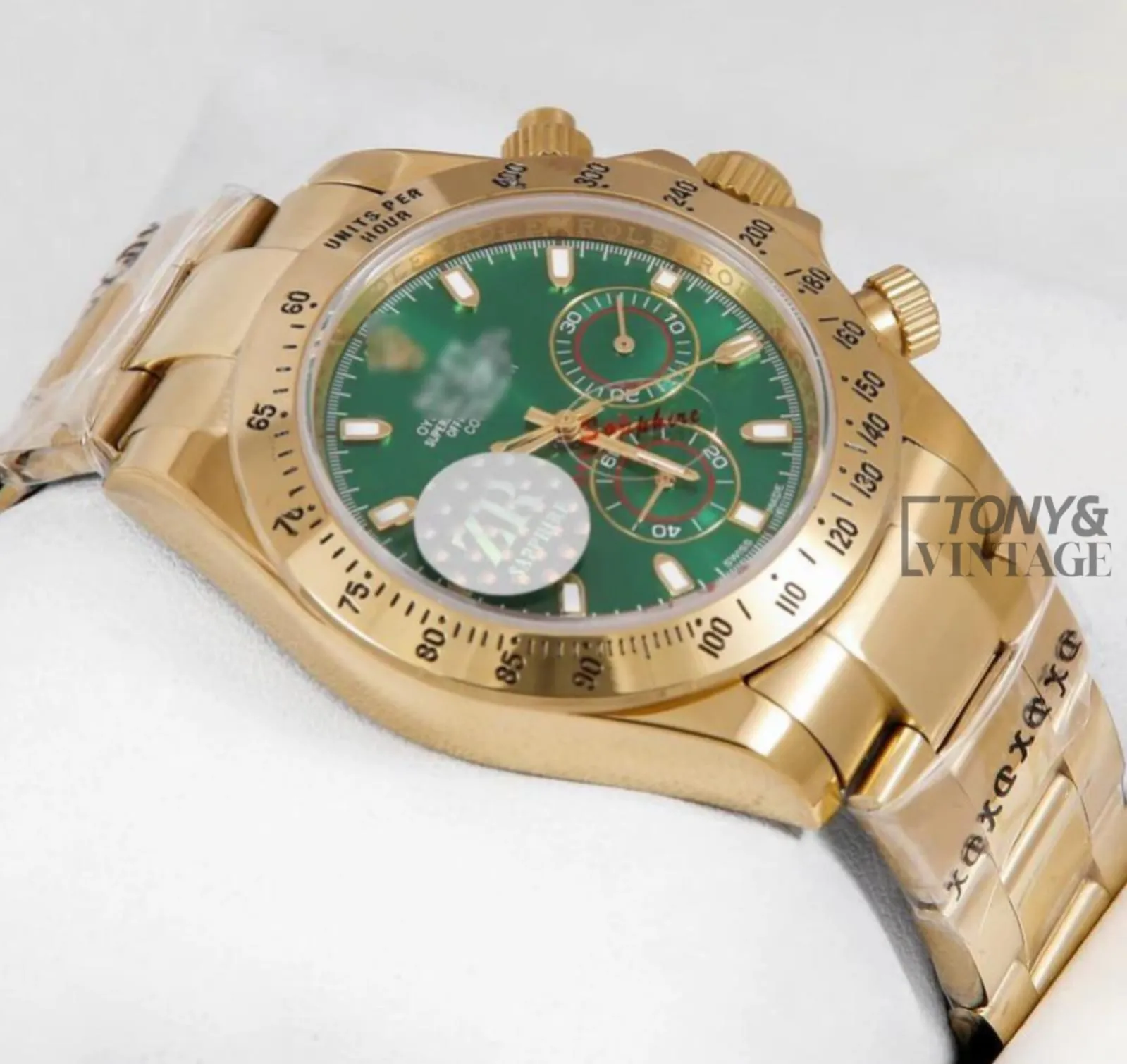 Chronograph 40 Yellow Gold With Green Dial