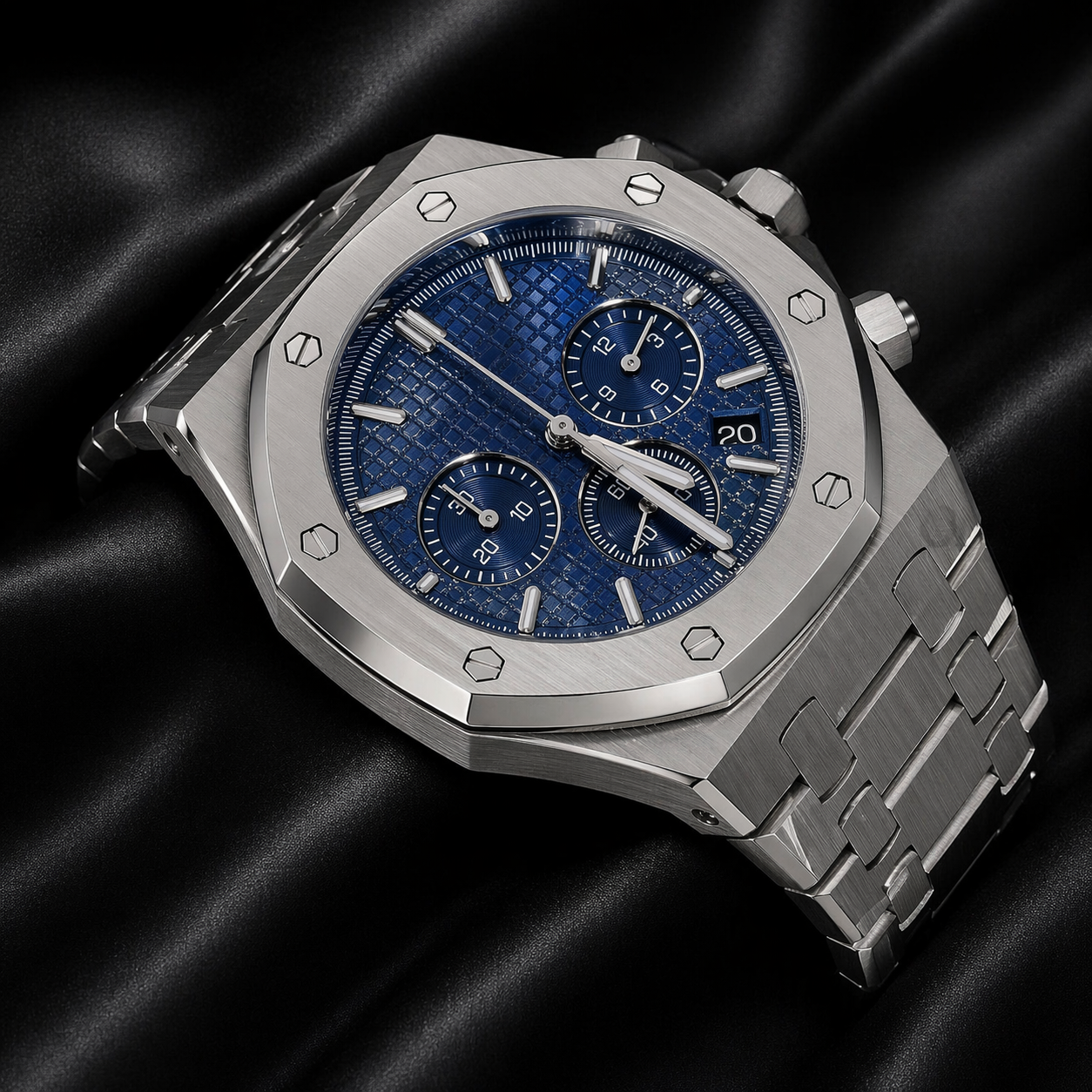 Chronograph Silver Blue Texture Dial Chain Watch