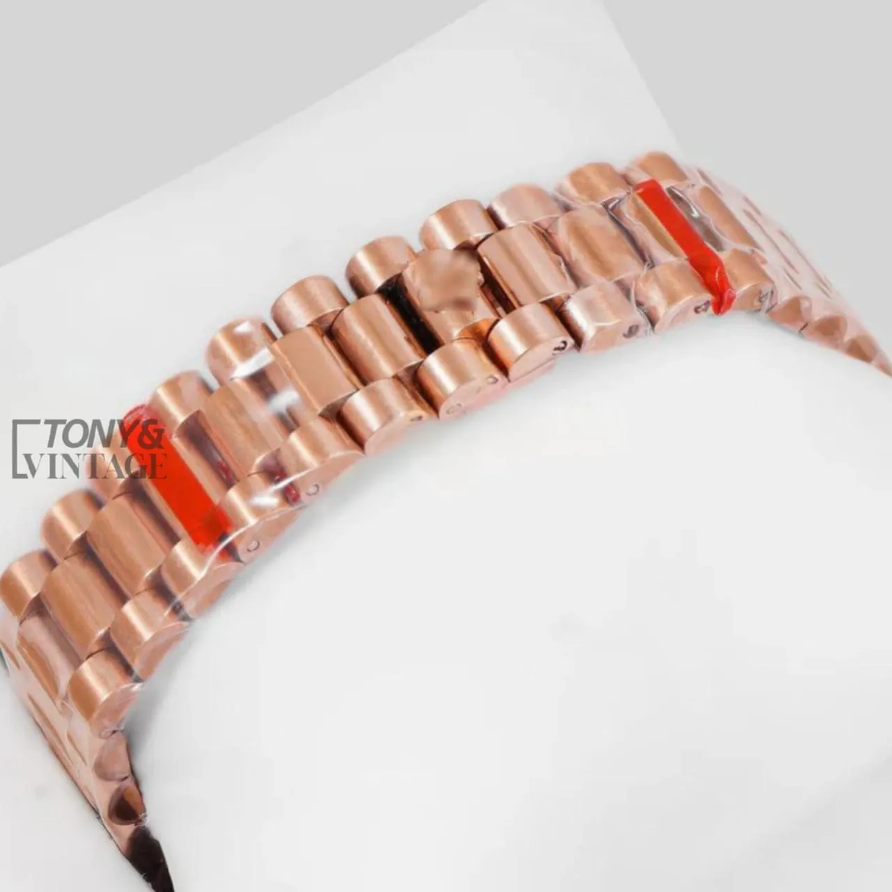 Rose Gold Dark Green Dial & Fluted Bezel