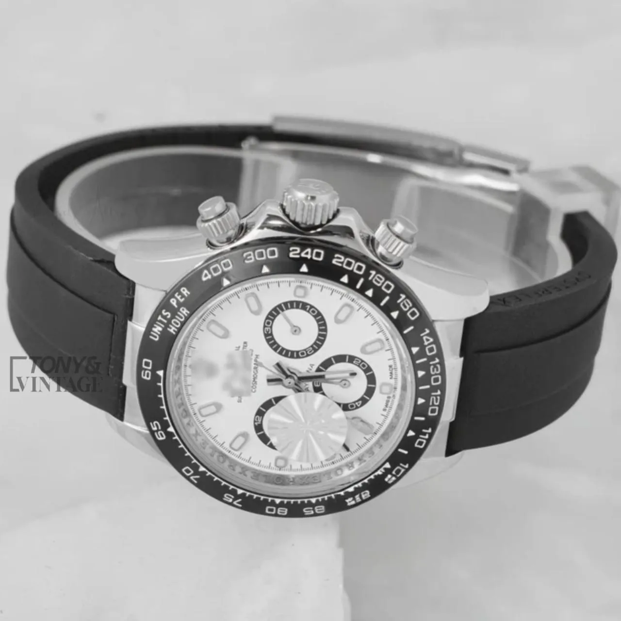 Silver Case White Dial Rubber Strap