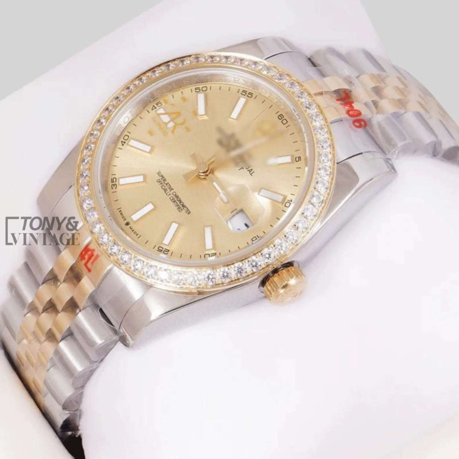 Two-Tone-Rose-Gold-Golden-Dial-Stone-Bezel-Automatic-Watch1.webp